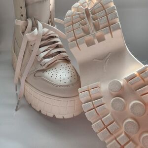 NWT NIKE BROOKLYN 1 AGUA ICE BOOT SIZE 7.5